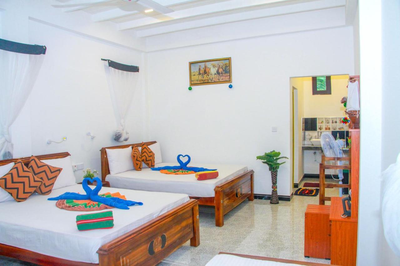 Sigiri Tarushan Home Stay Sigiriya Dış mekan fotoğraf