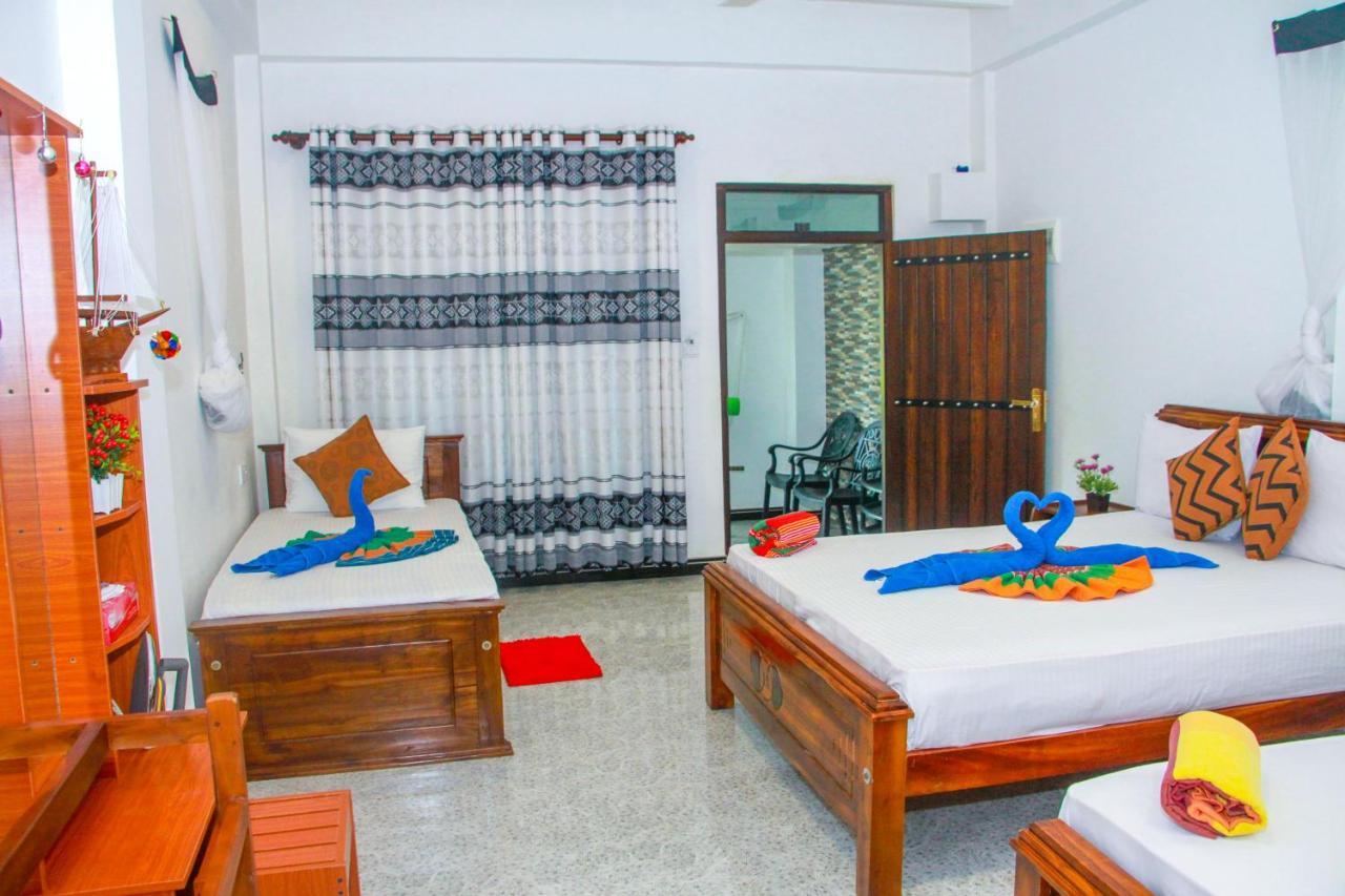 Sigiri Tarushan Home Stay Sigiriya Dış mekan fotoğraf